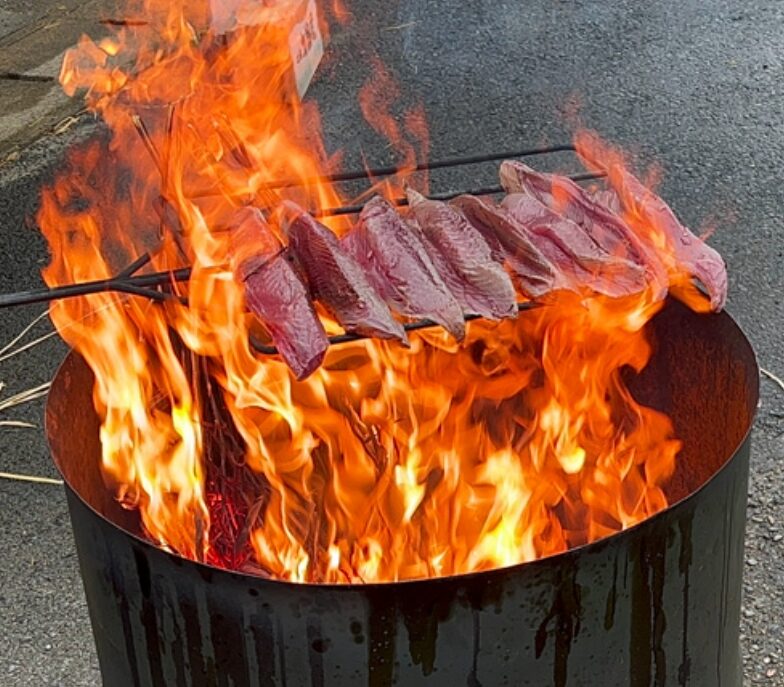 かつおの藁焼きタタキ体験